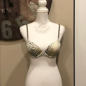Victoria’s Secret Push-up Bra